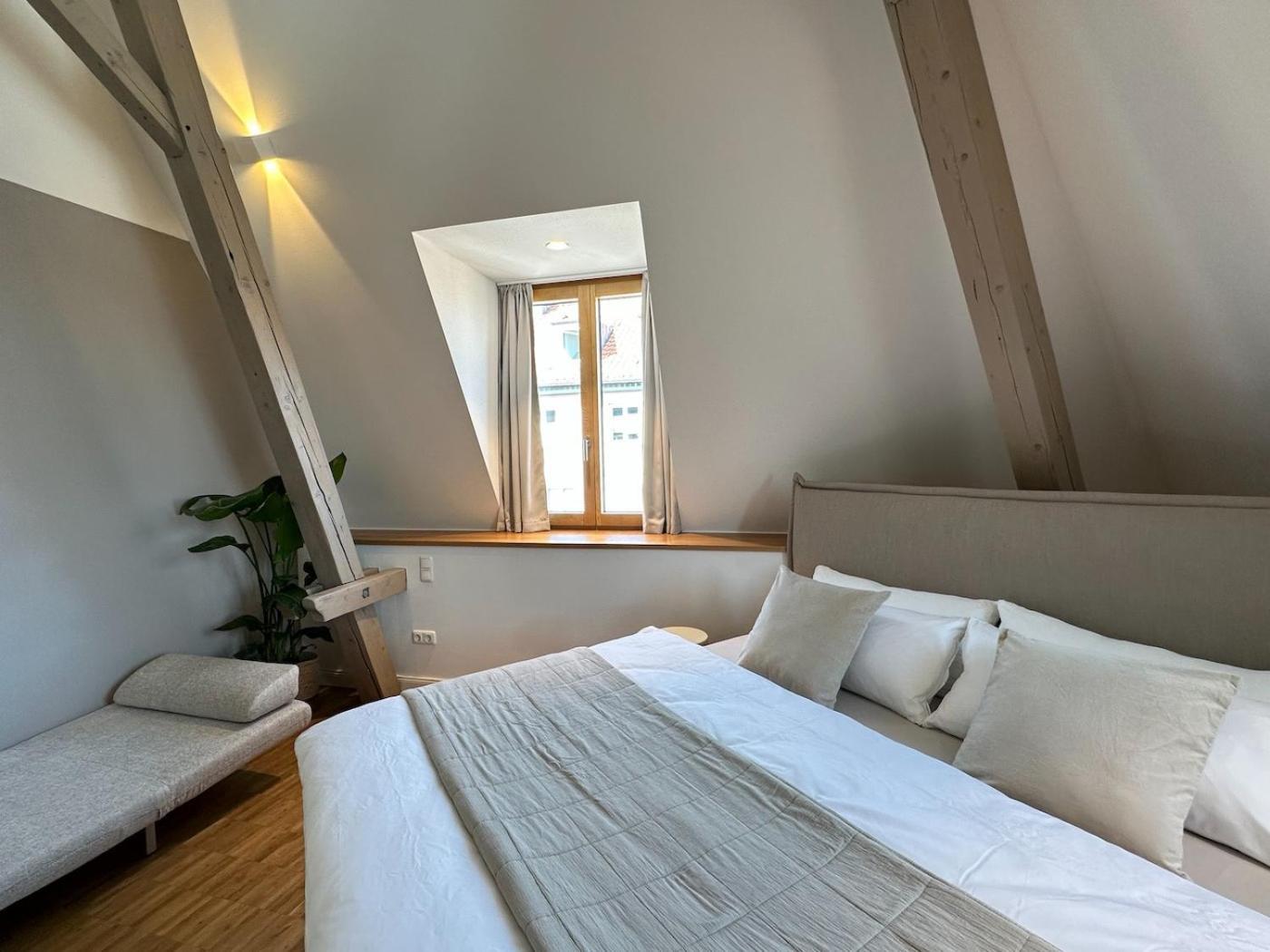 Apartamento Truly - Viel Platz Fuer Business & Familie - Modern, Garage, Fahrstuhl Augsburgo Exterior foto